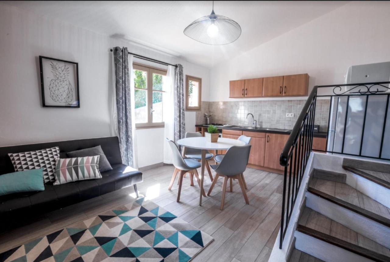 Petite Maison De Vacance Vue Mer Le Lavandou Bagian luar foto